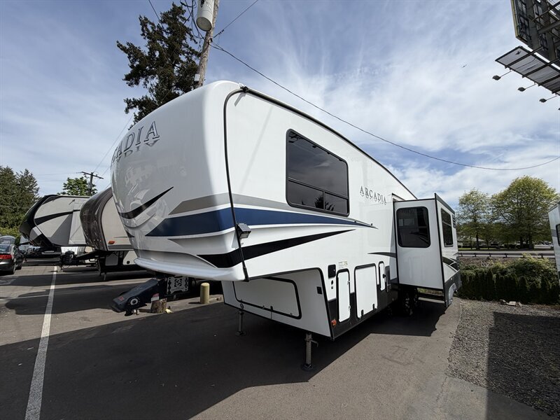2022 Keystone Arcadia 3370BH in oregon city OR