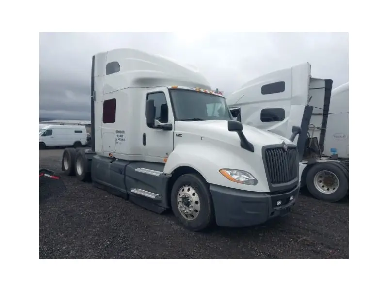 2021 INTERNATIONAL LT625
