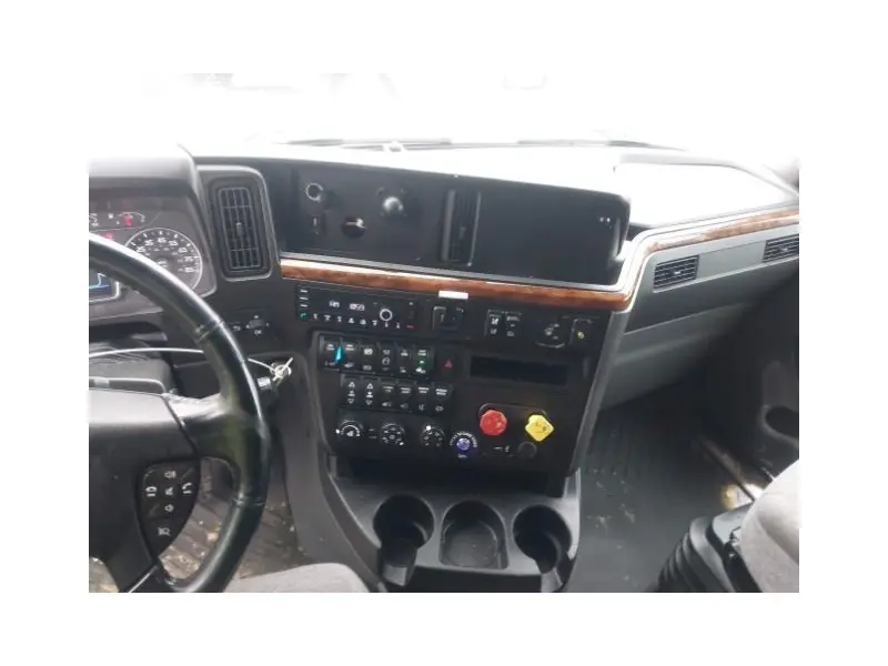 2021 INTERNATIONAL LT625