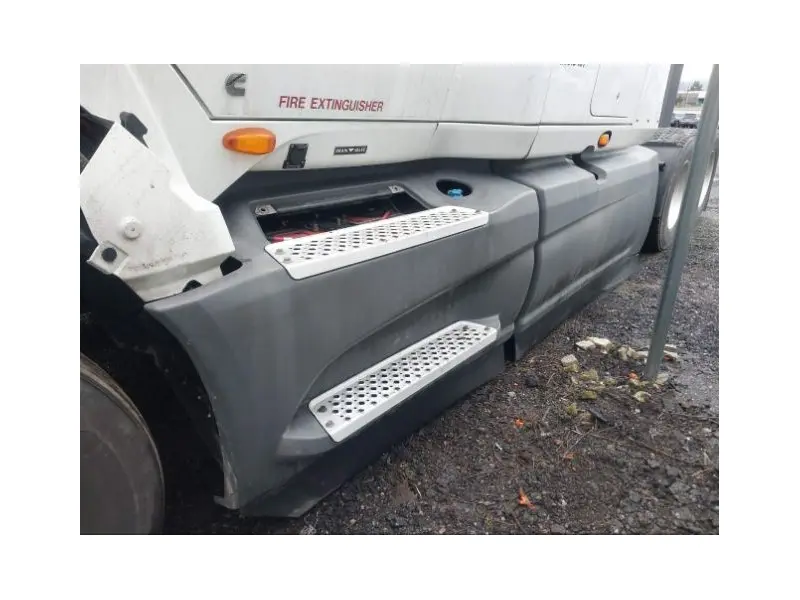2021 INTERNATIONAL LT625