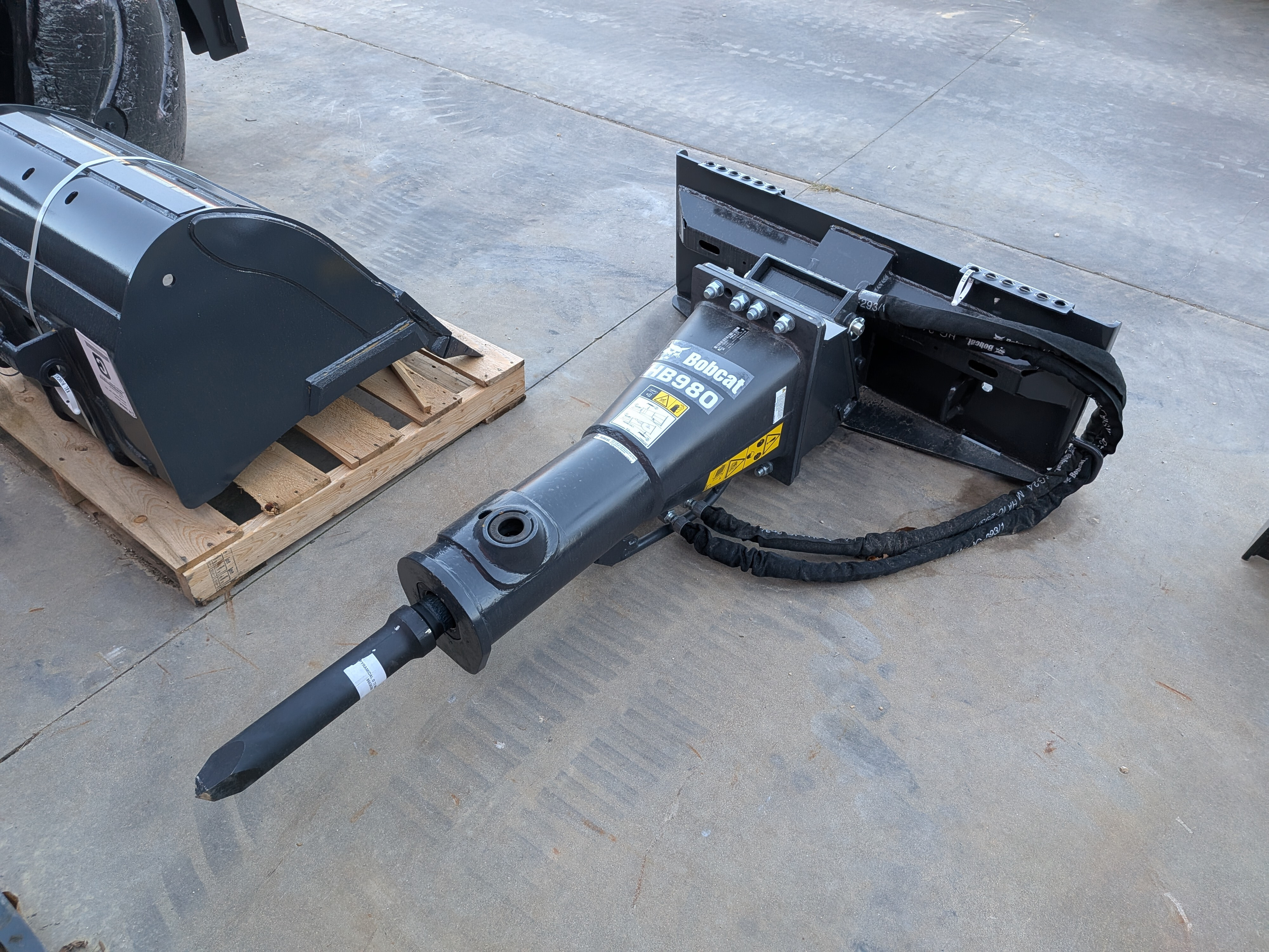2025 Bobcat Breaker, Nail Point - HB980 in Darlington, WI