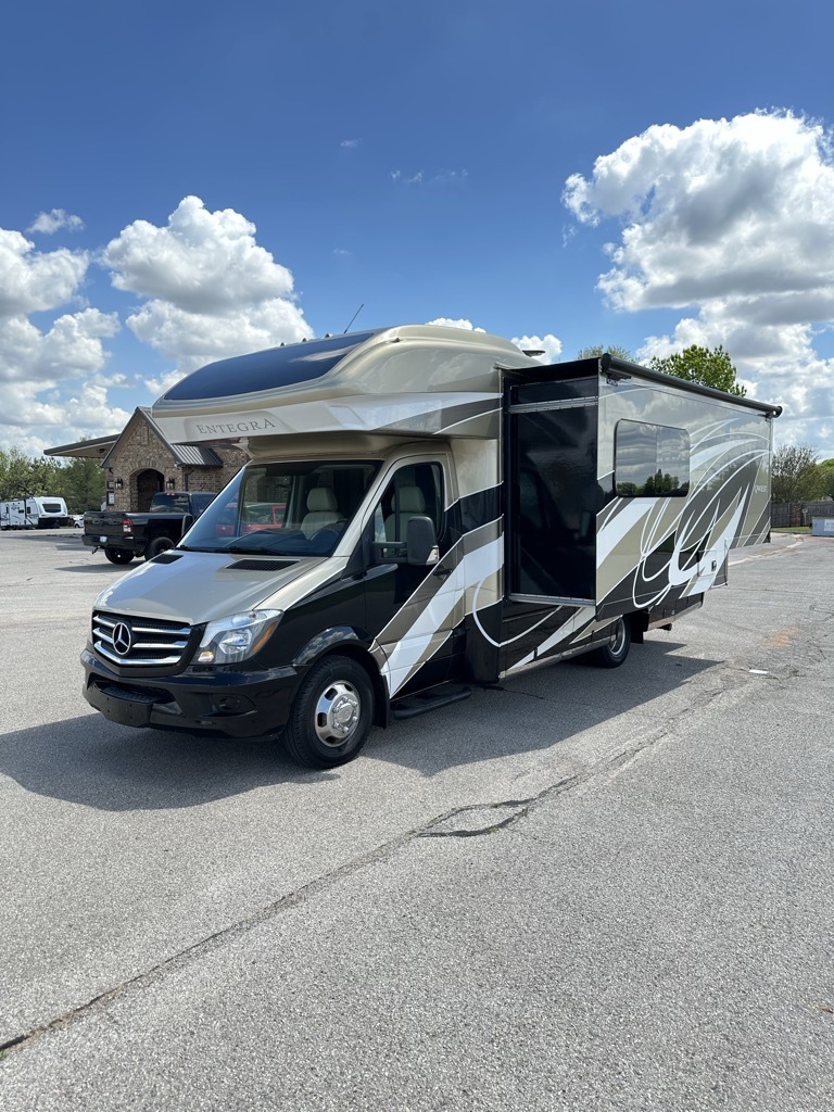 2019 Entegra Coach QWEST 24L in newcastle OK