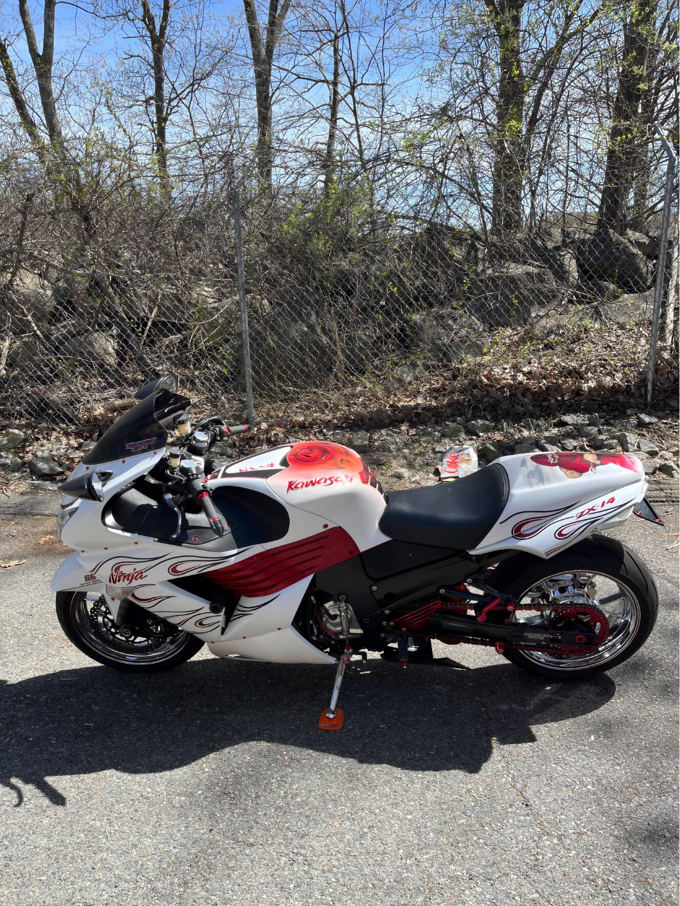 A photo of this 2007 Kawasaki Ninja Zx-14