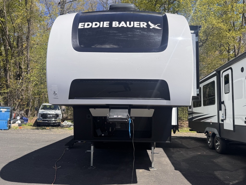2025 Heartland EDDIE BAUER 2500RK in williamsburg MA
