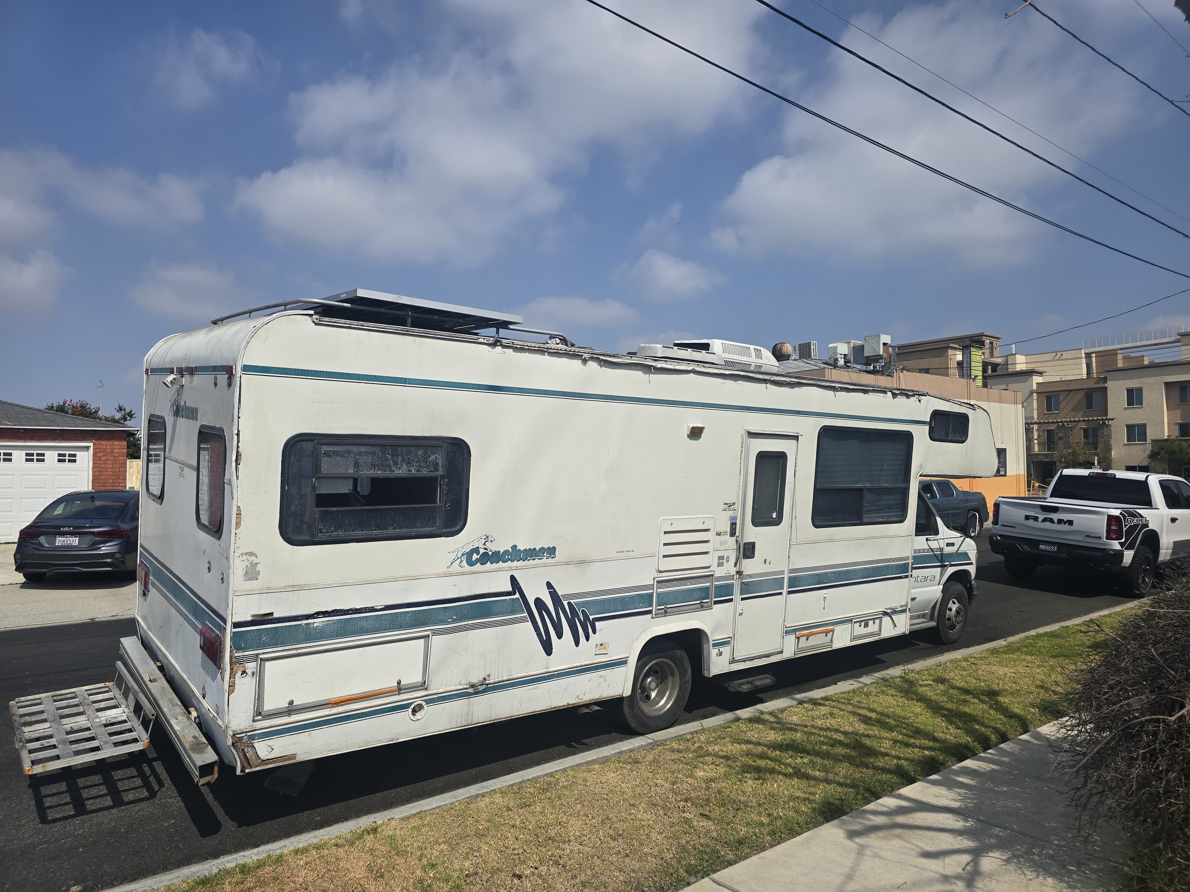 1994 Coachmen COACHMEN 10.5 in redondo beach CA