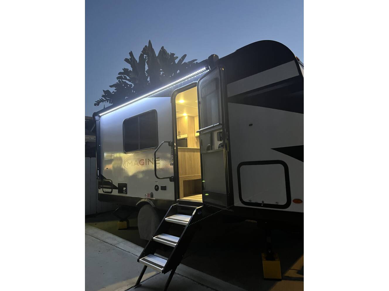 A photo of this 2023 Grand Design IMAGINE AIM 15RB