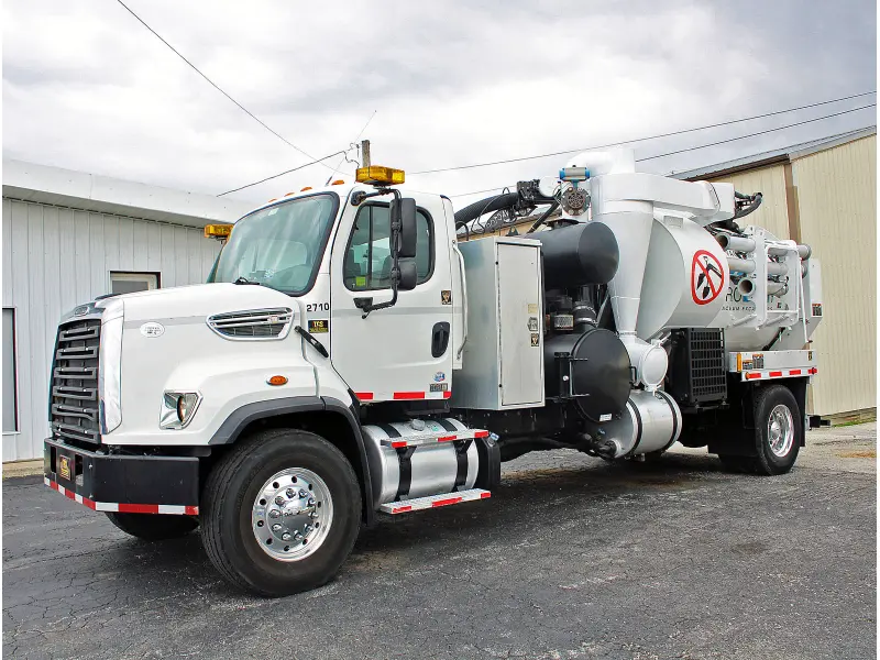 2014 FREIGHTLINER 108 SD w/VACTOR Mfg. HXX Prodigy® HYDRO & DRY VACUUM EXCAVATOR 