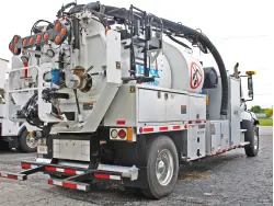 2014 FREIGHTLINER 108 SD w/VACTOR Mfg. HXX Prodigy® HYDRO & DRY VACUUM EXCAVATOR 