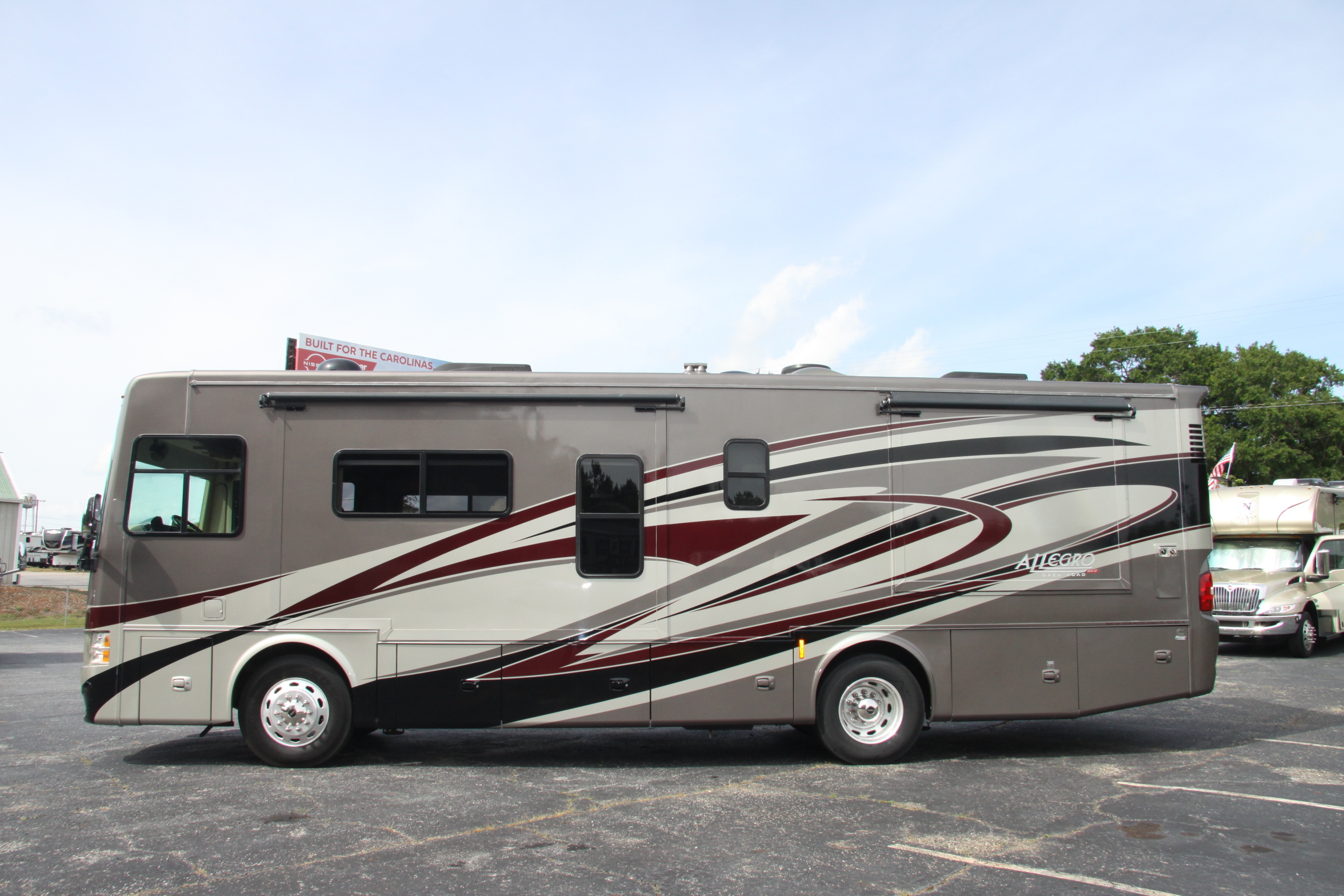 2013 Tiffin Motorhomes Allegro Red 33 Aa RVs For Sale - RV Trader