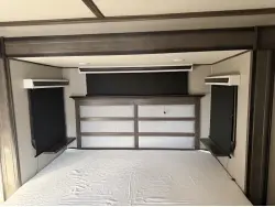 2022 GRAND DESIGN SOLITUDE 380FL