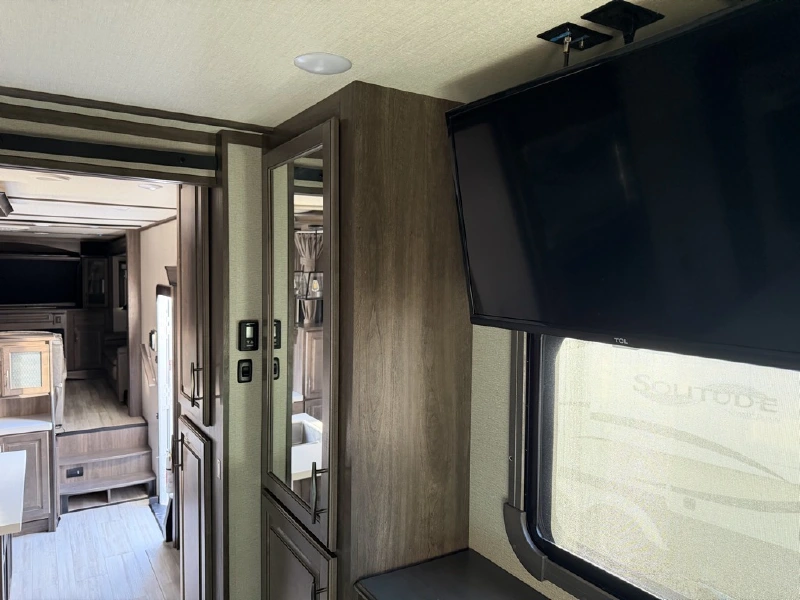 2022 GRAND DESIGN SOLITUDE 380FL