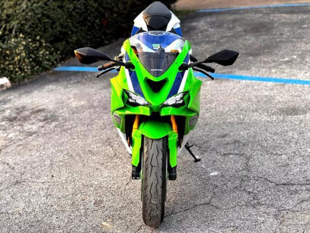 専用☆3点６千７点１万sale 2024 Kawasaki Ninja ZX-6R 40th Anniversary Edition ABS - Specs