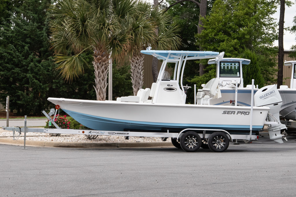 2026 Sea Pro 230 DLX in cedar point NC