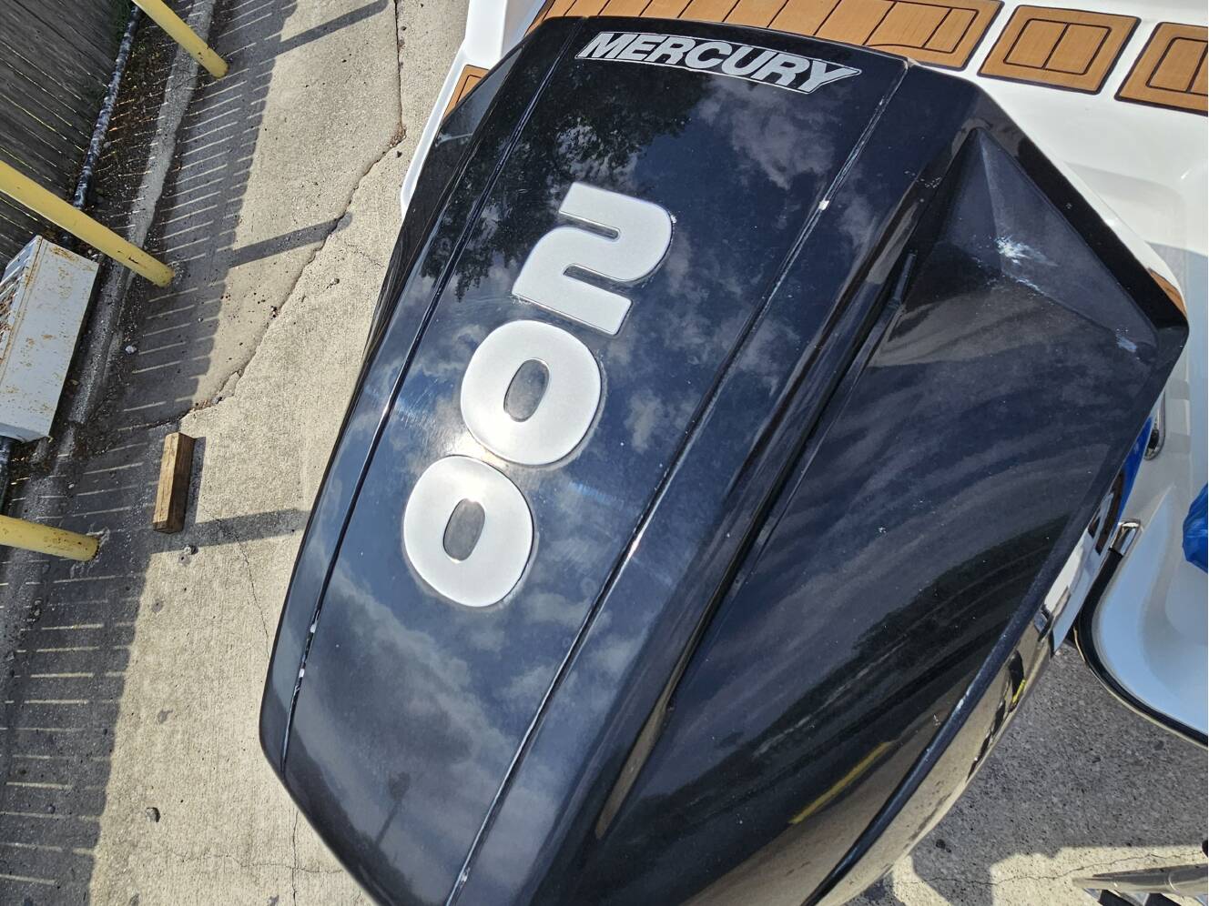 A photo of this 2020 Monterey M-225