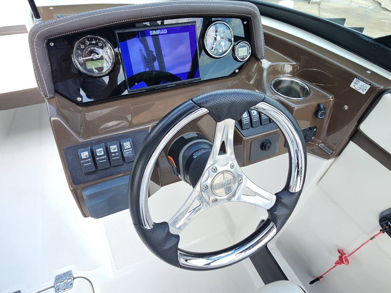 A photo of this 2020 Monterey M-225