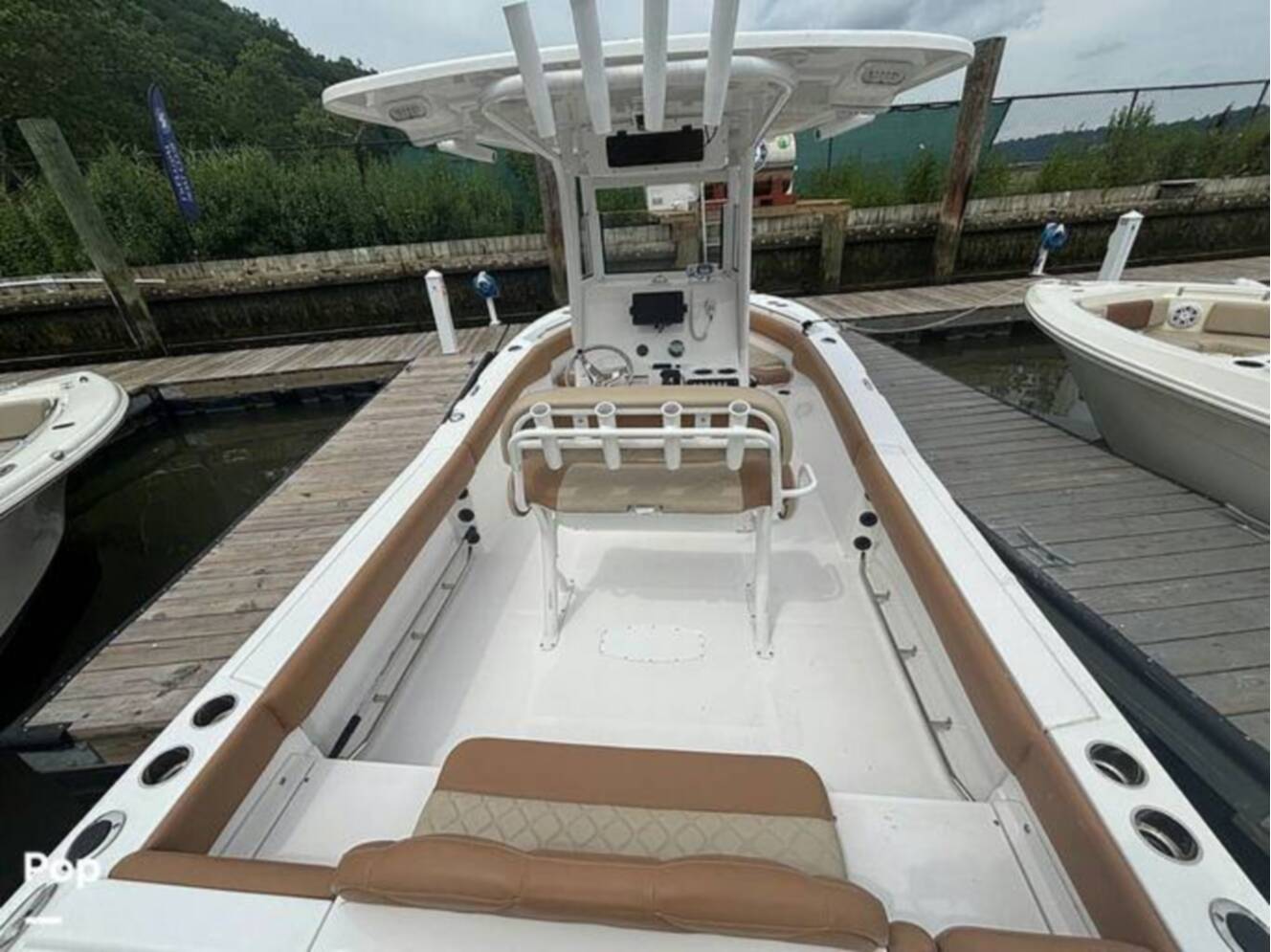 A photo of this 2025 Nauticstar 242 OSL