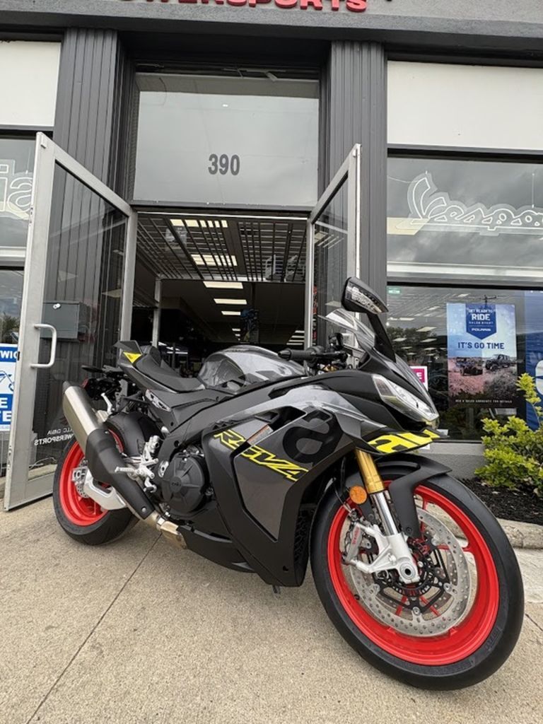 2027 Aprilia® RSV4 in Huntington Station, NY
