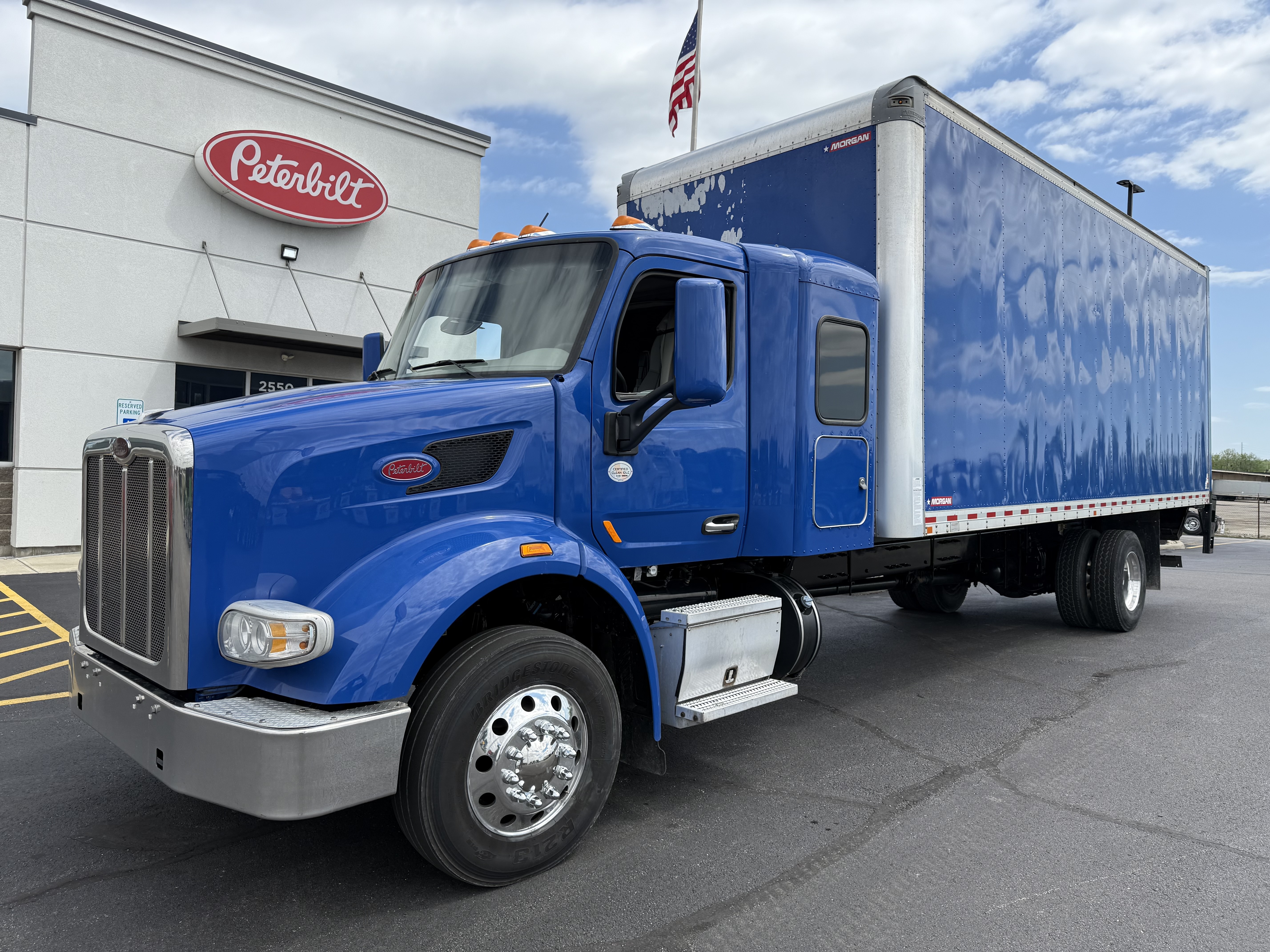 2021 PETERBILT 567 in Cincinnati, OH