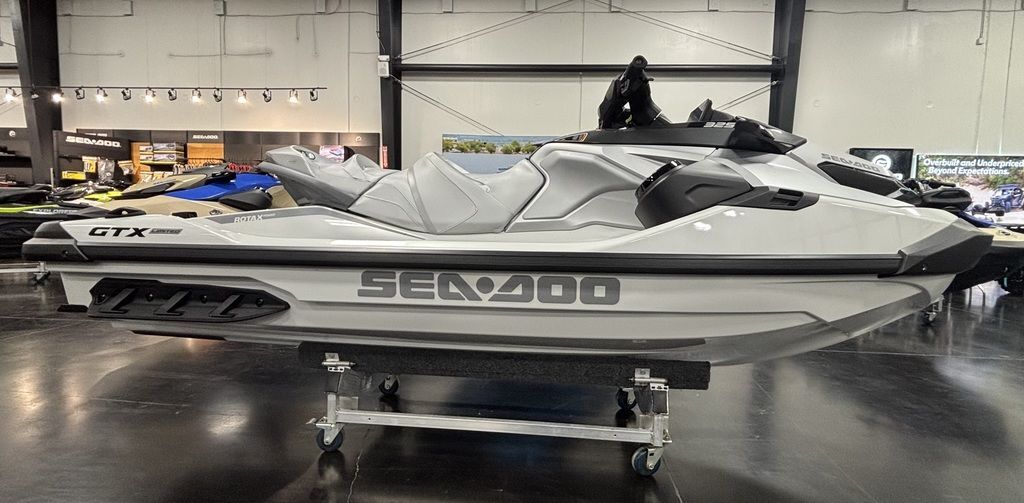 2026 Sea-Doo GTX Limited 325 White Pearl Premium in angleton TX