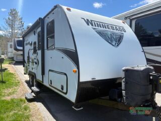 2018 WINNEBAGO MICRO MINNIE 2108DS