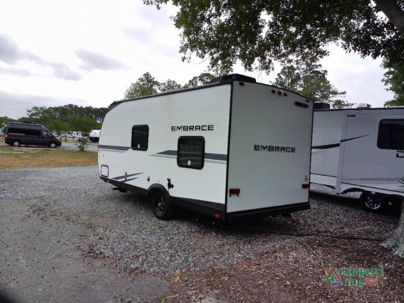 A photo of this 2025 Cruiser Embrace 17BH