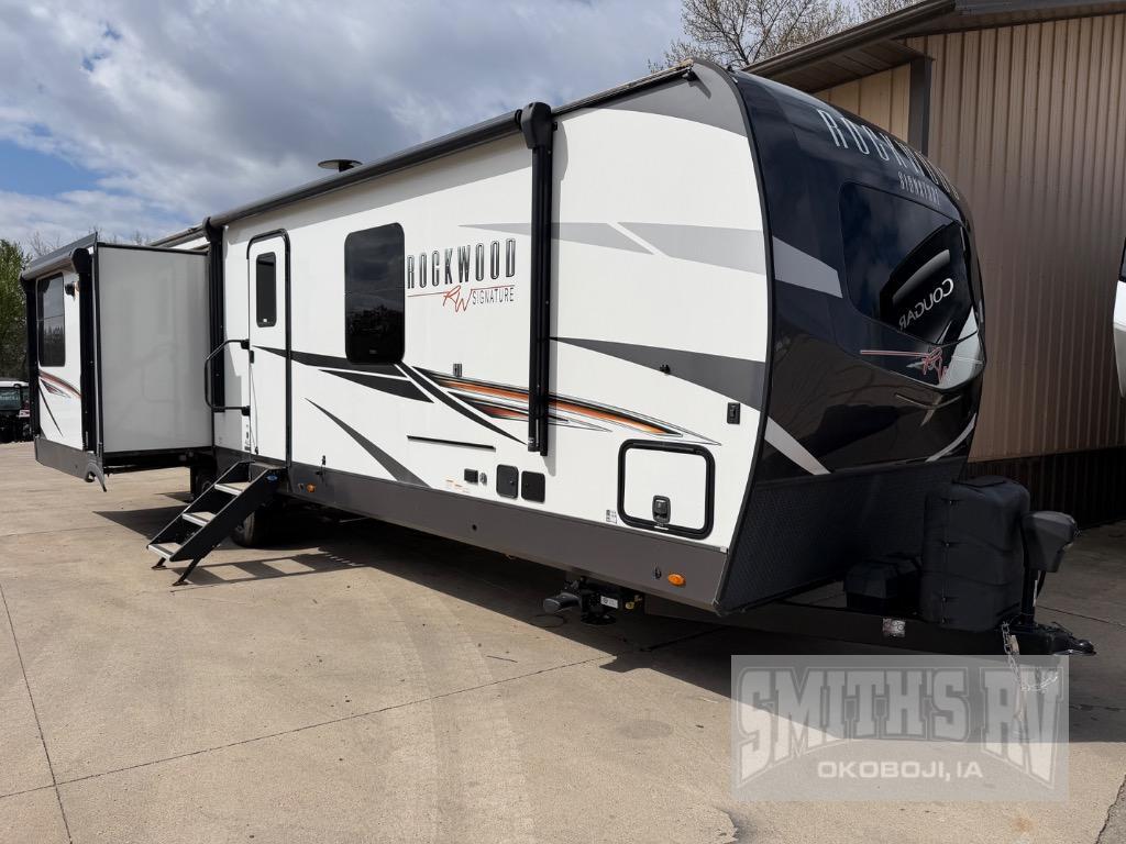 2021 Forest River Rv Rockwood Signature Ultra Lite 8329SB in okoboji IA
