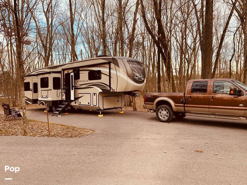 2018 Jayco Pinnacle 38REFS in warsaw MO