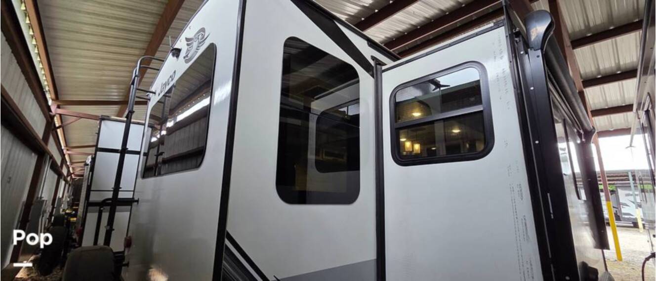 A photo of this 2023 Jayco White Hawk 32RL