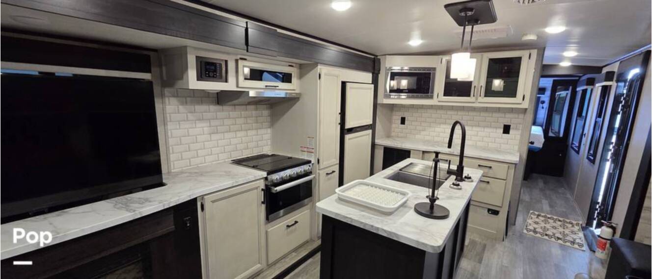 A photo of this 2023 Jayco White Hawk 32RL