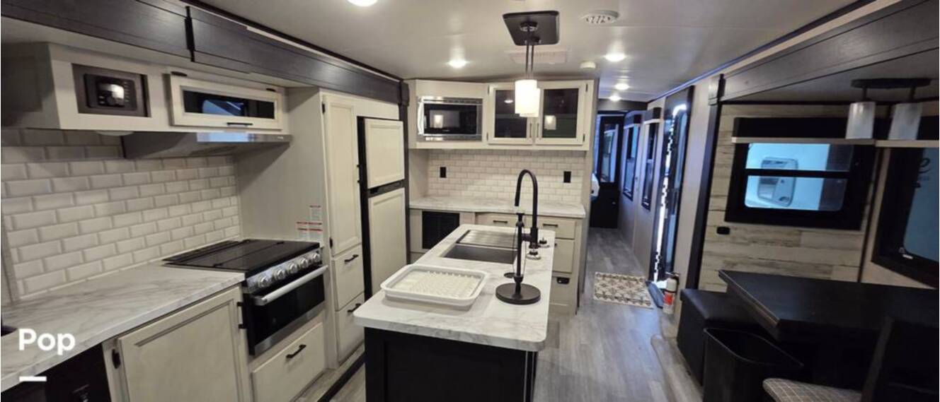 A photo of this 2023 Jayco White Hawk 32RL
