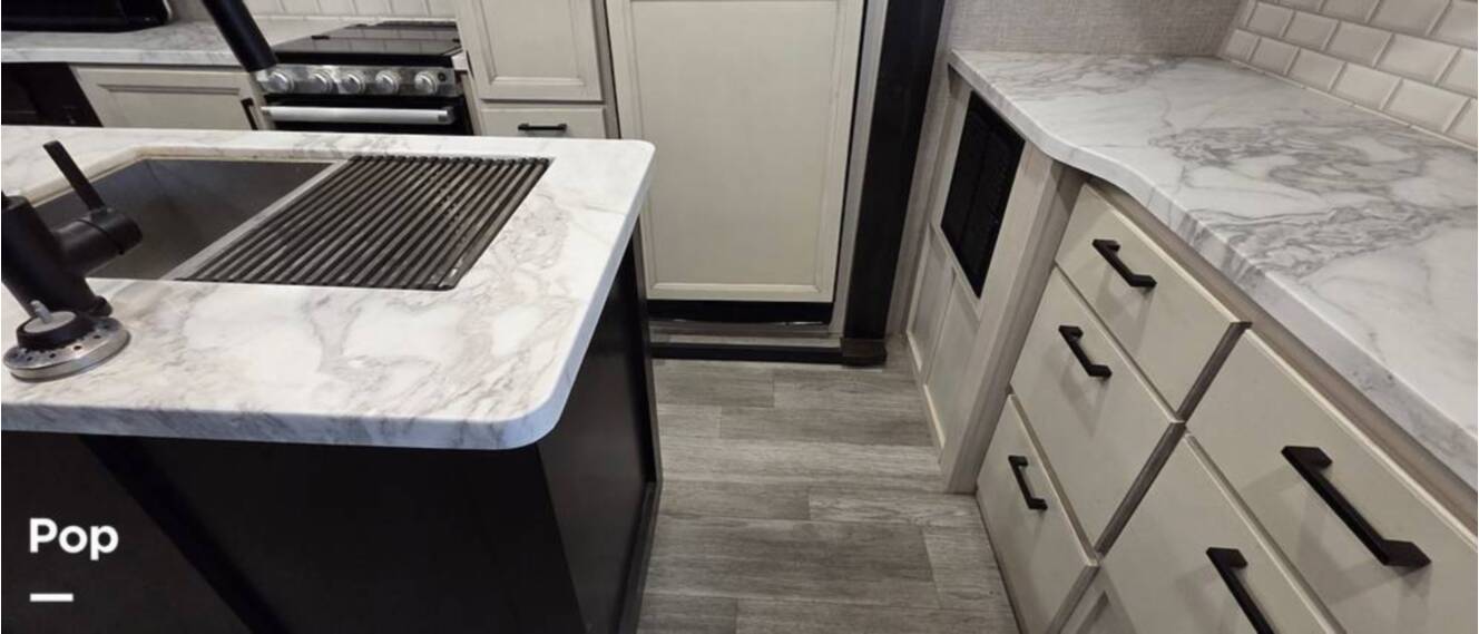 A photo of this 2023 Jayco White Hawk 32RL