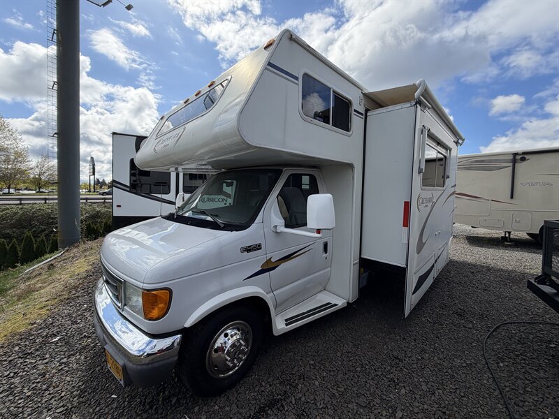 2005 Jayco Greyhawk 24SS in oregon city OR