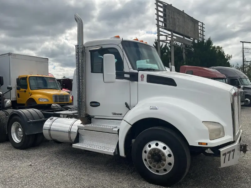 2018 KENWORTH T880