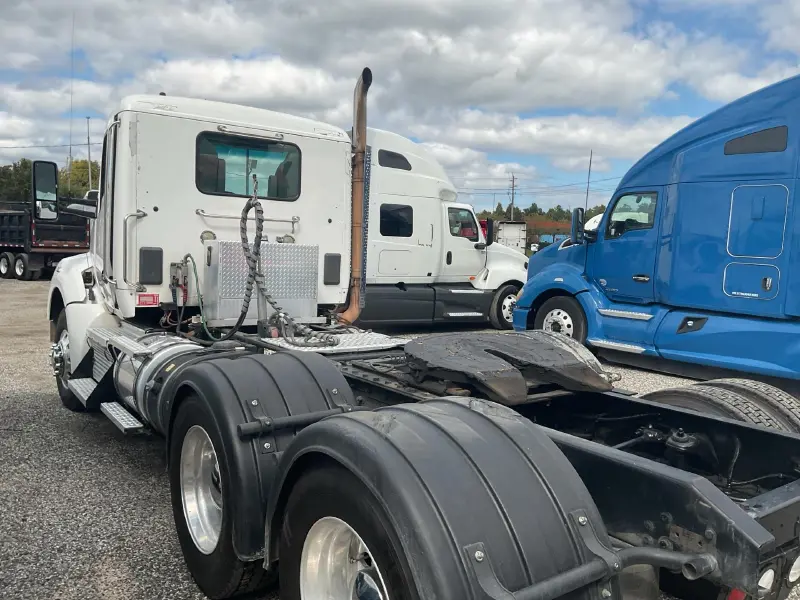 2018 KENWORTH T880