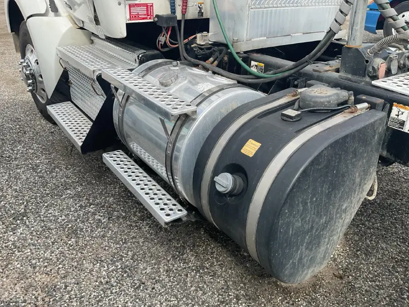 2018 KENWORTH T880