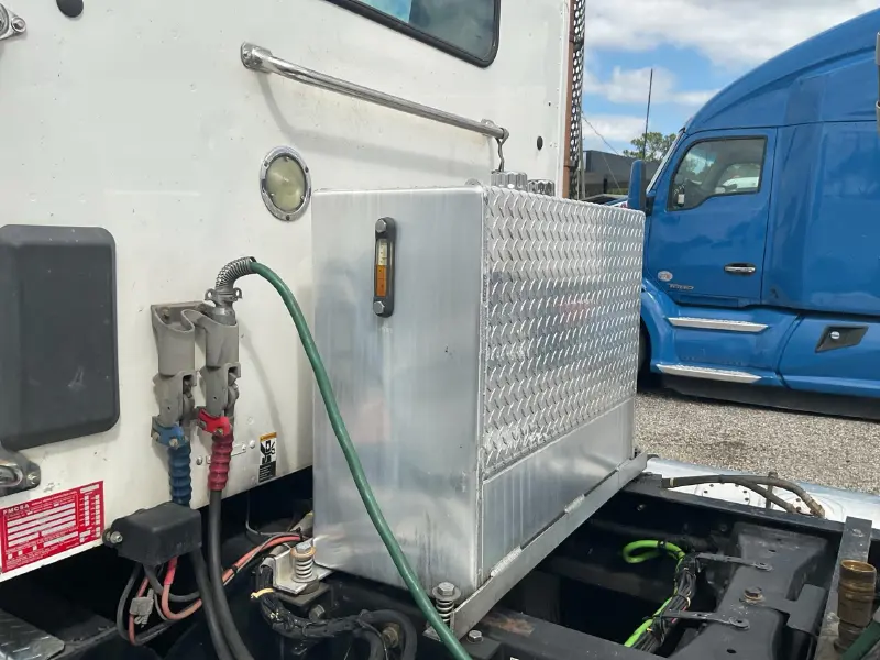 2018 KENWORTH T880
