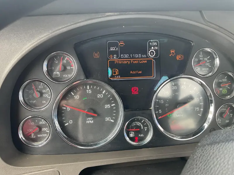 2018 KENWORTH T880