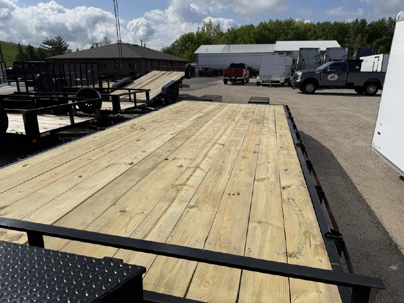 2027 QUALITY STEEL AND ALUMINUM PRODUCTS 102x25 5FT Dove Tail Deckover