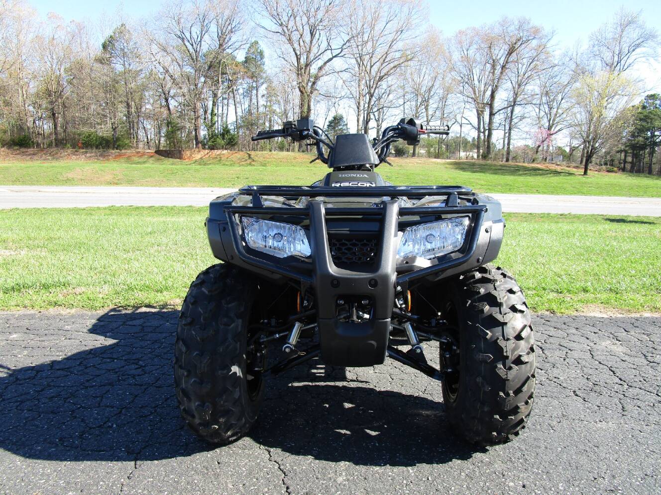 A photo of this 2026 Honda FourTrax Recon ES