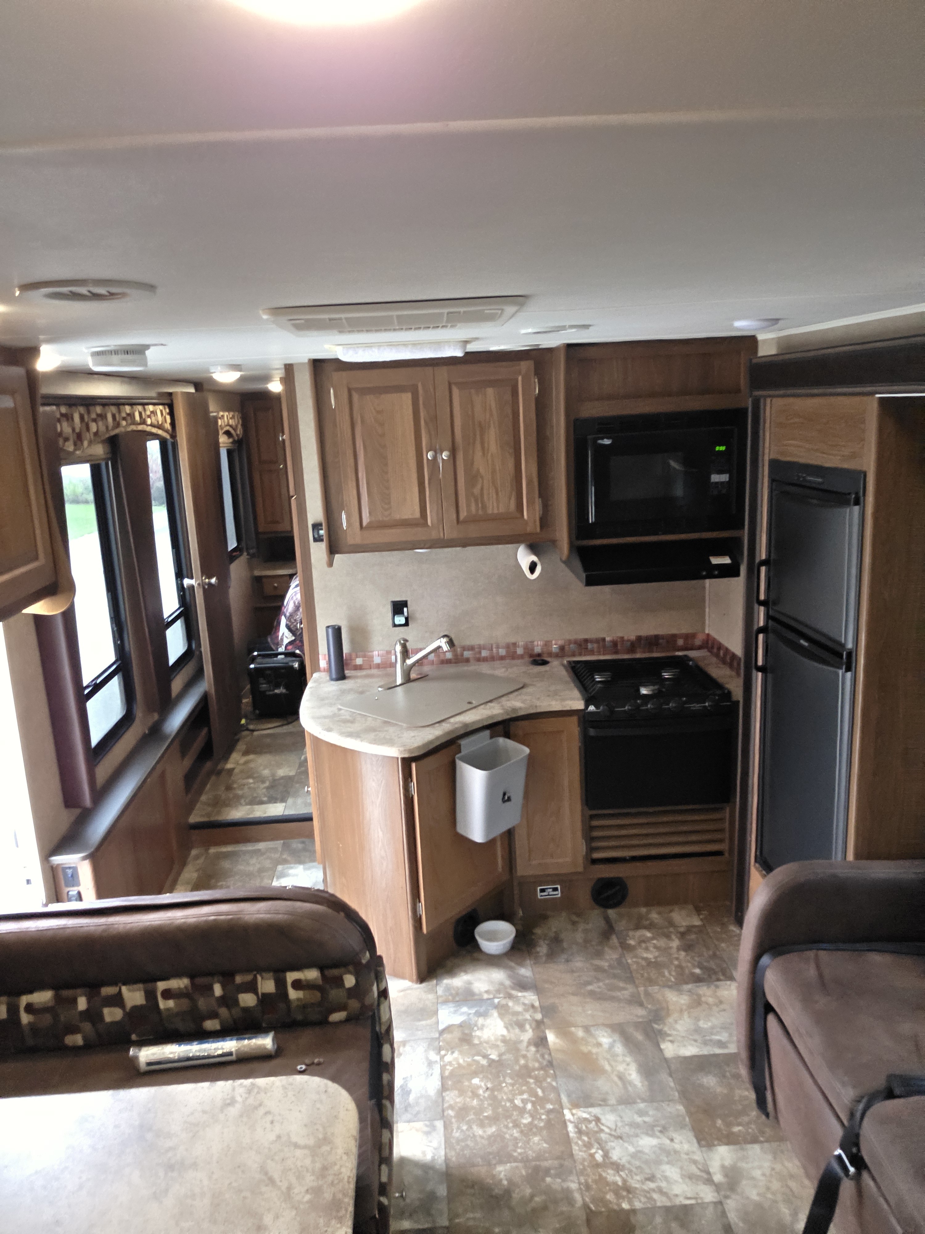 2016 Coachmen LEPRECHAUN 317 SA in livermore CA