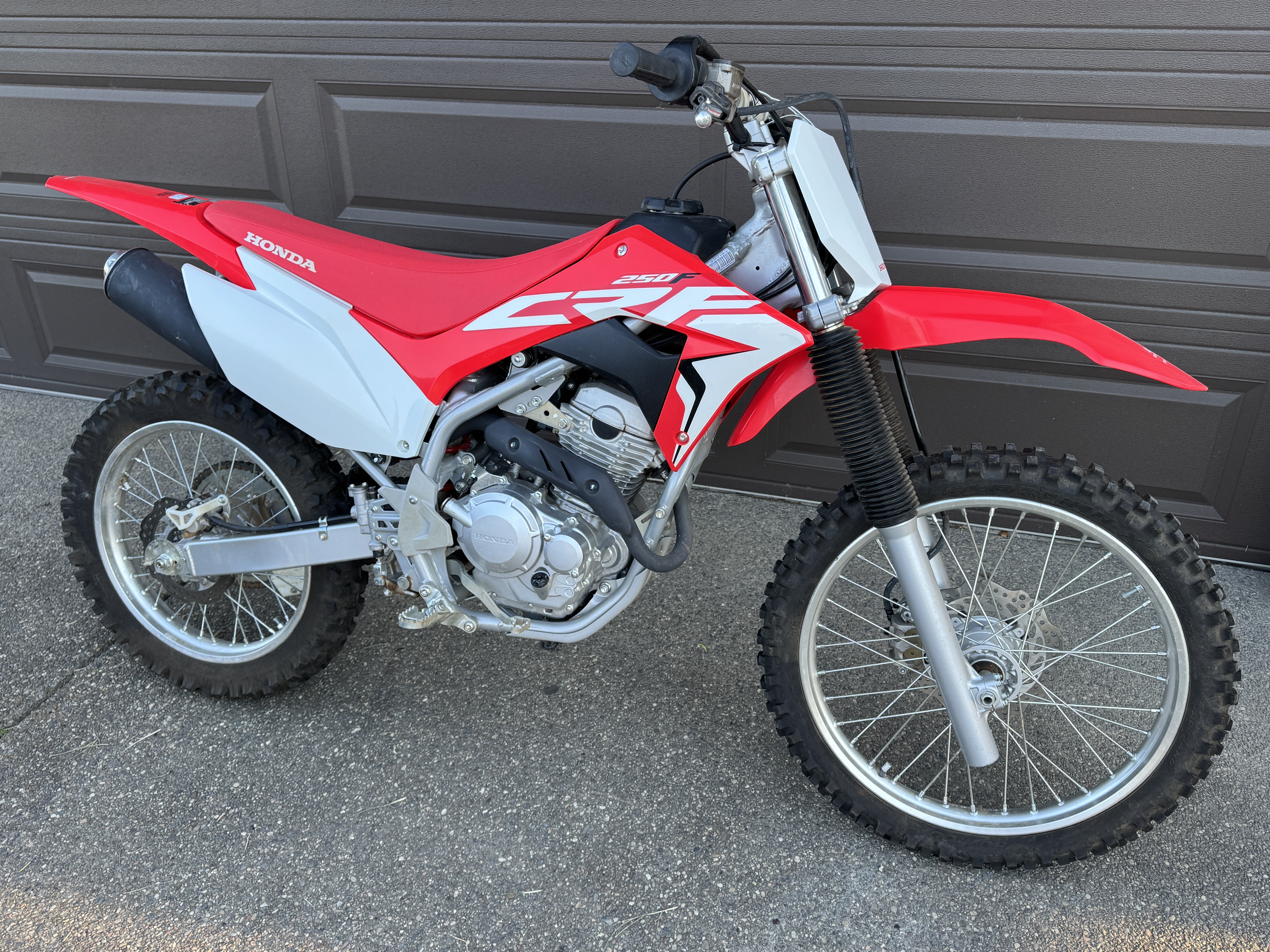Honda,ktm,kawasaki,suzuki,triumph Custom Motorcycles Under $5000