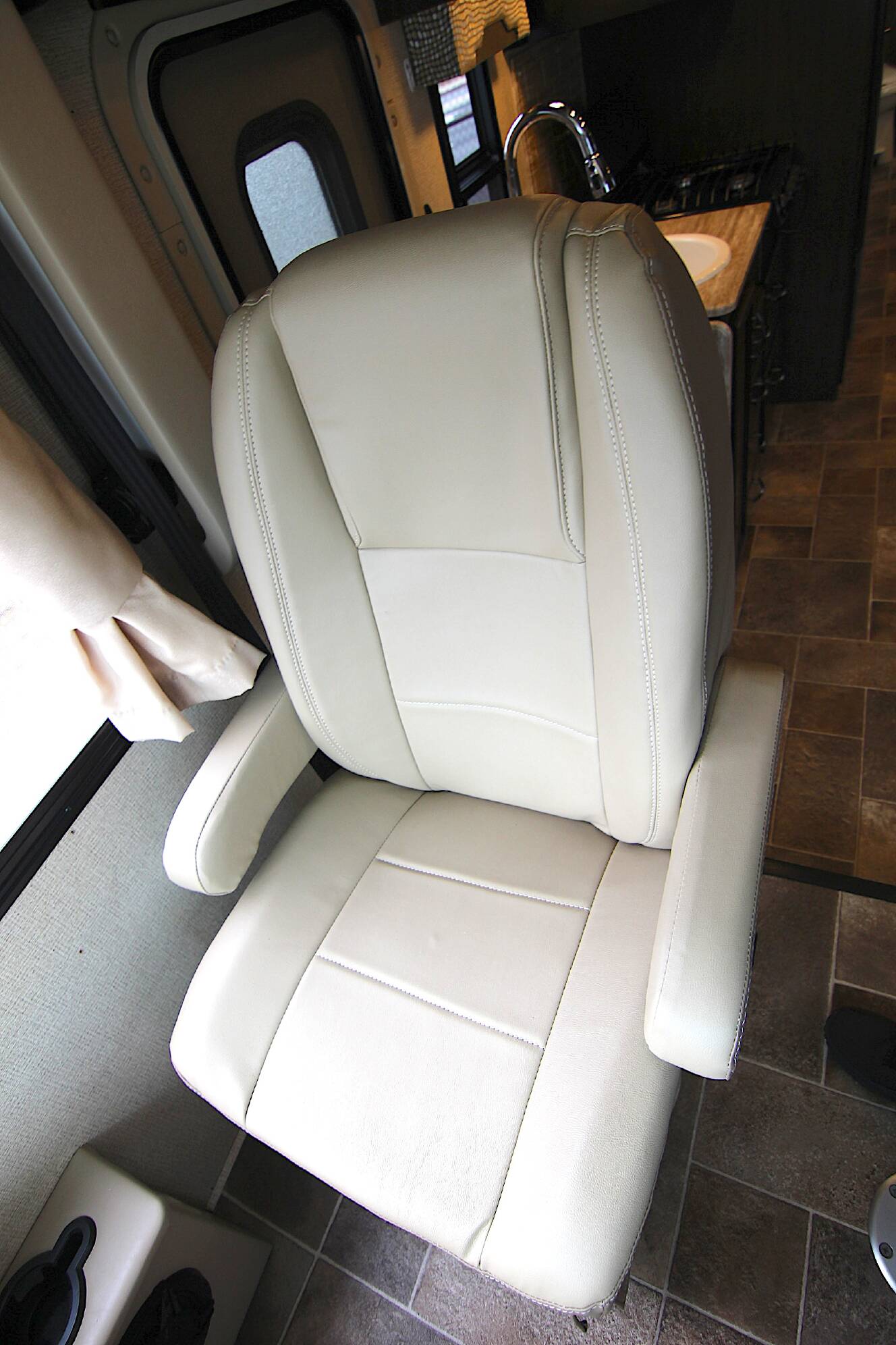 A photo of this 2017 Thor Motor Coach VEGAS 25.5