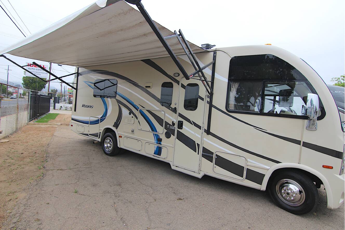 A photo of this 2017 Thor Motor Coach VEGAS 25.5