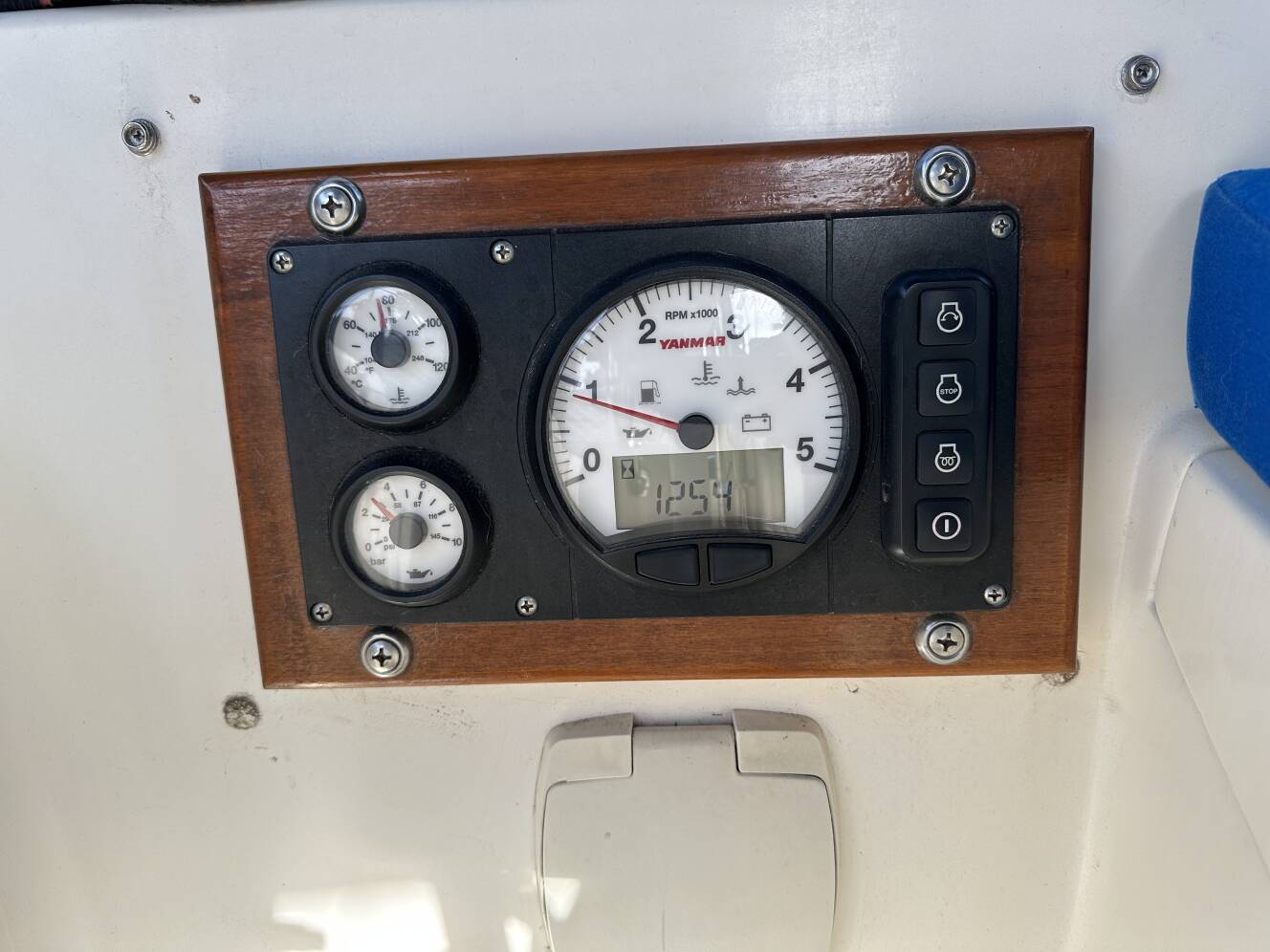A photo of this 1971 Morgan Ketch