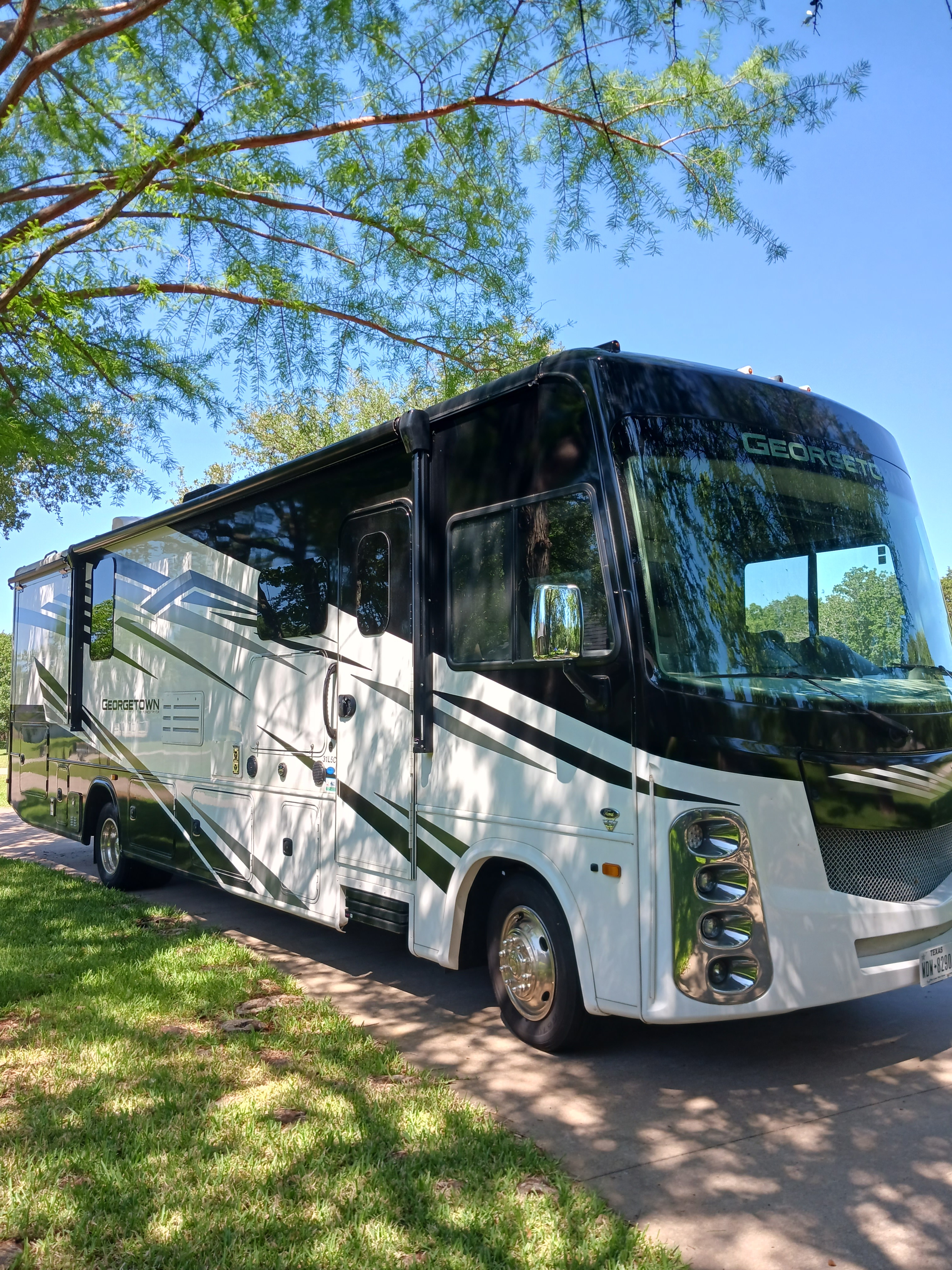 2021 Forest River GEORGETOWN 5 SERIES GT5 31L5 in weatherford TX