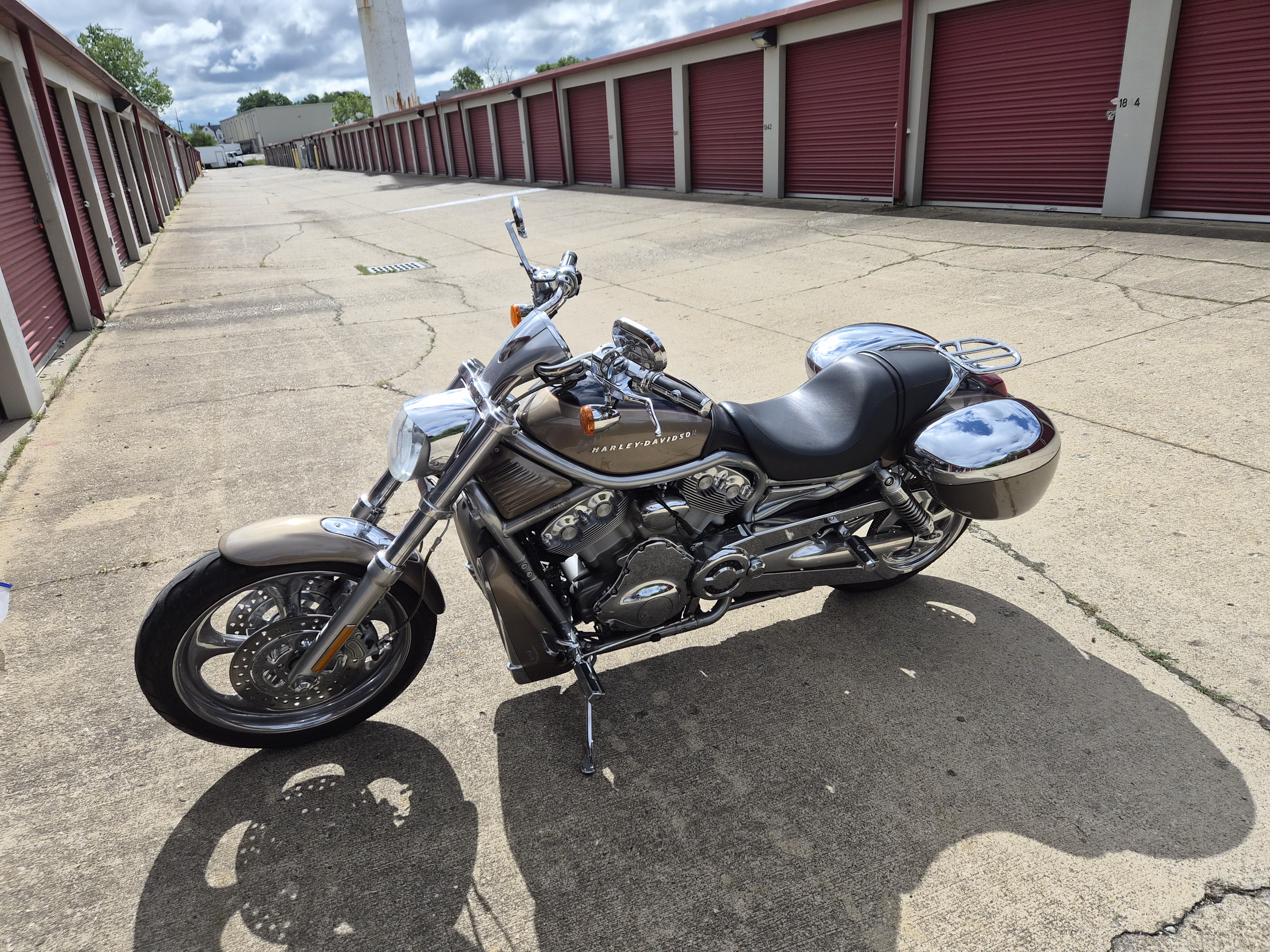 2004 Harley-Davidson VRSCSE2 BASE in cincinnati OH