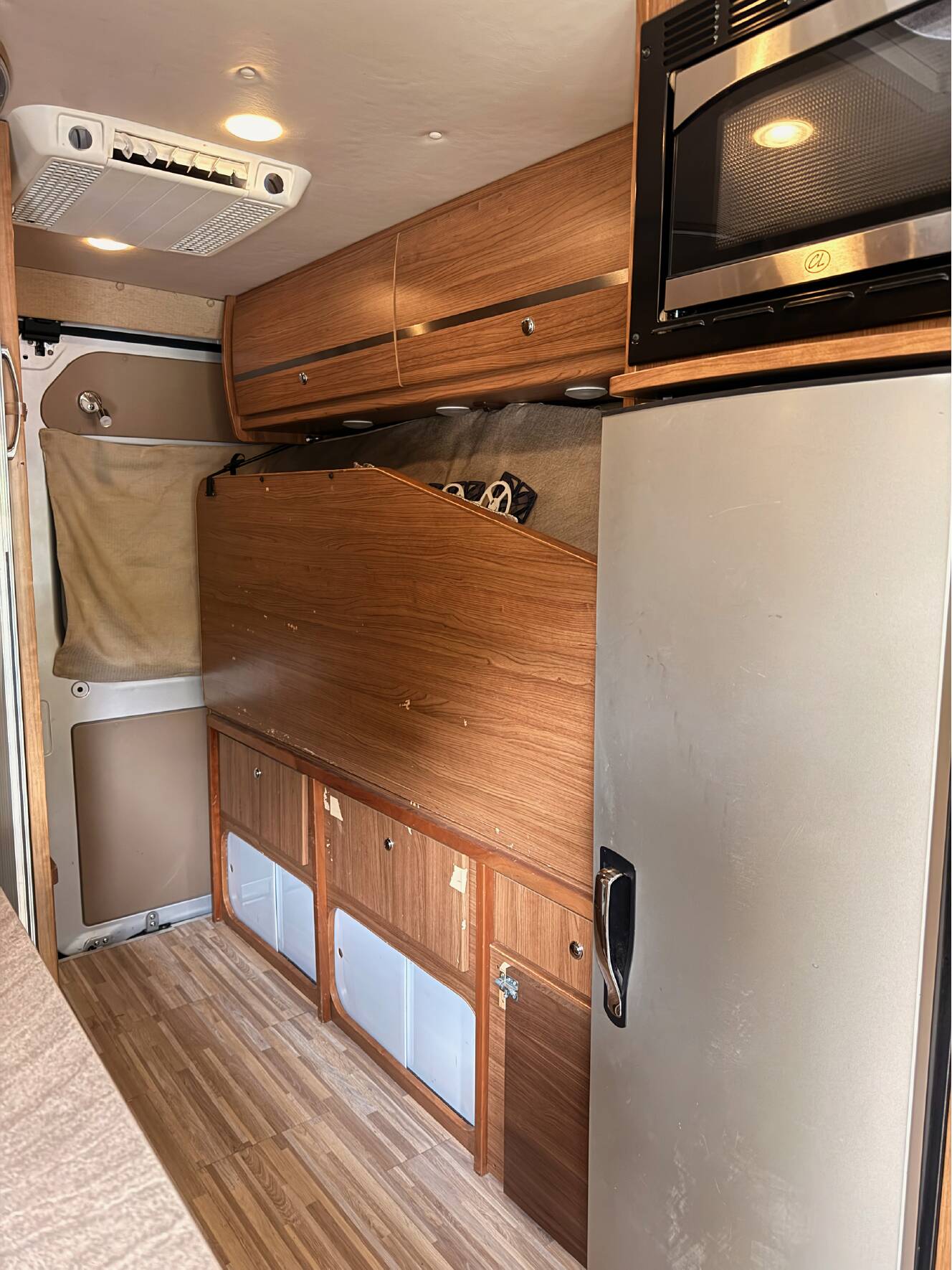 A photo of this 2015 Winnebago TRAVATO 59G