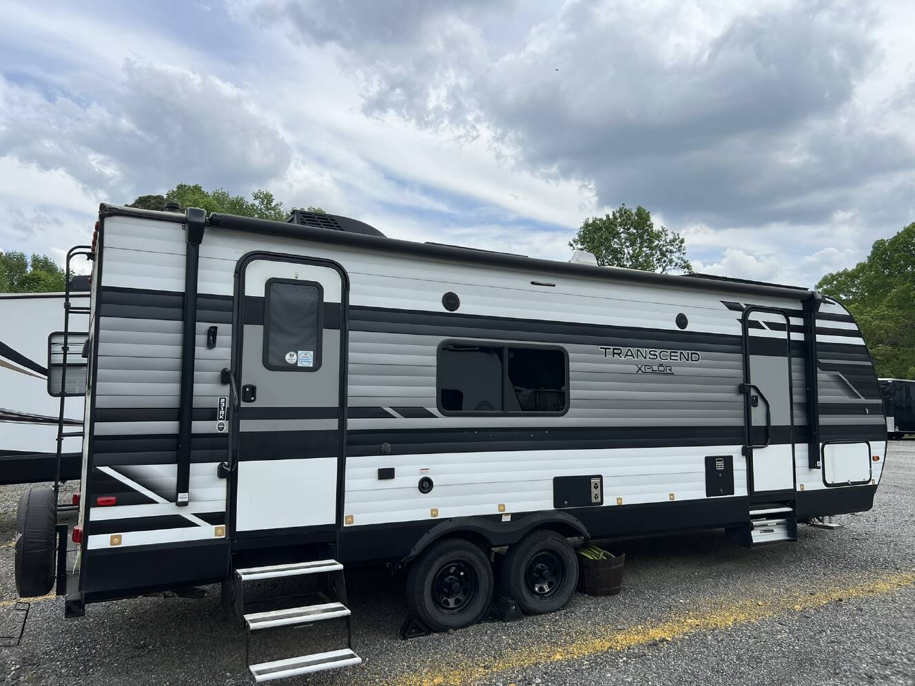 A photo of this 2022 Grand Design TRANSCEND XPLOR 231RK