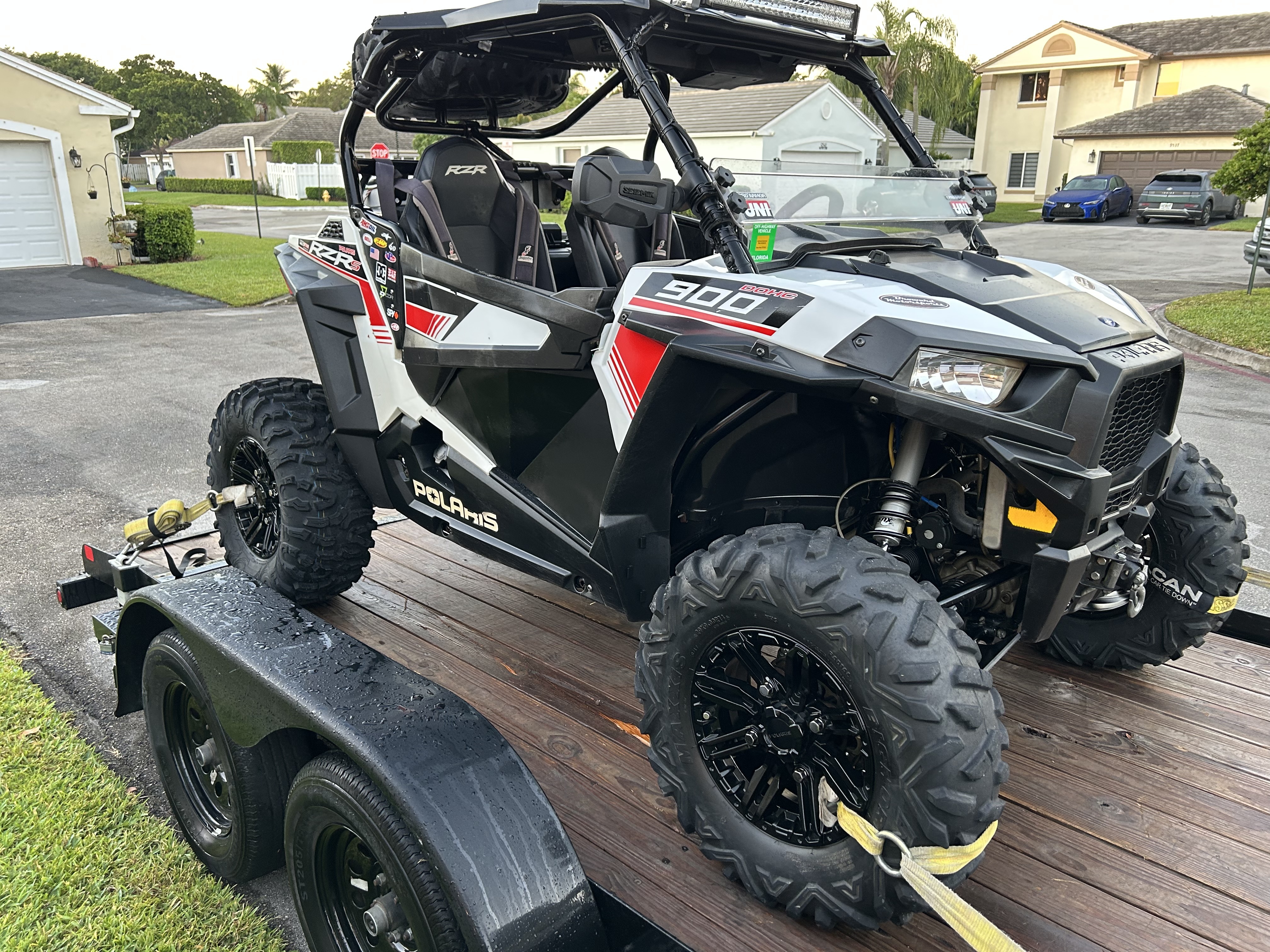 2016 Polaris RZR S 900 PREMIUM Sport ATV