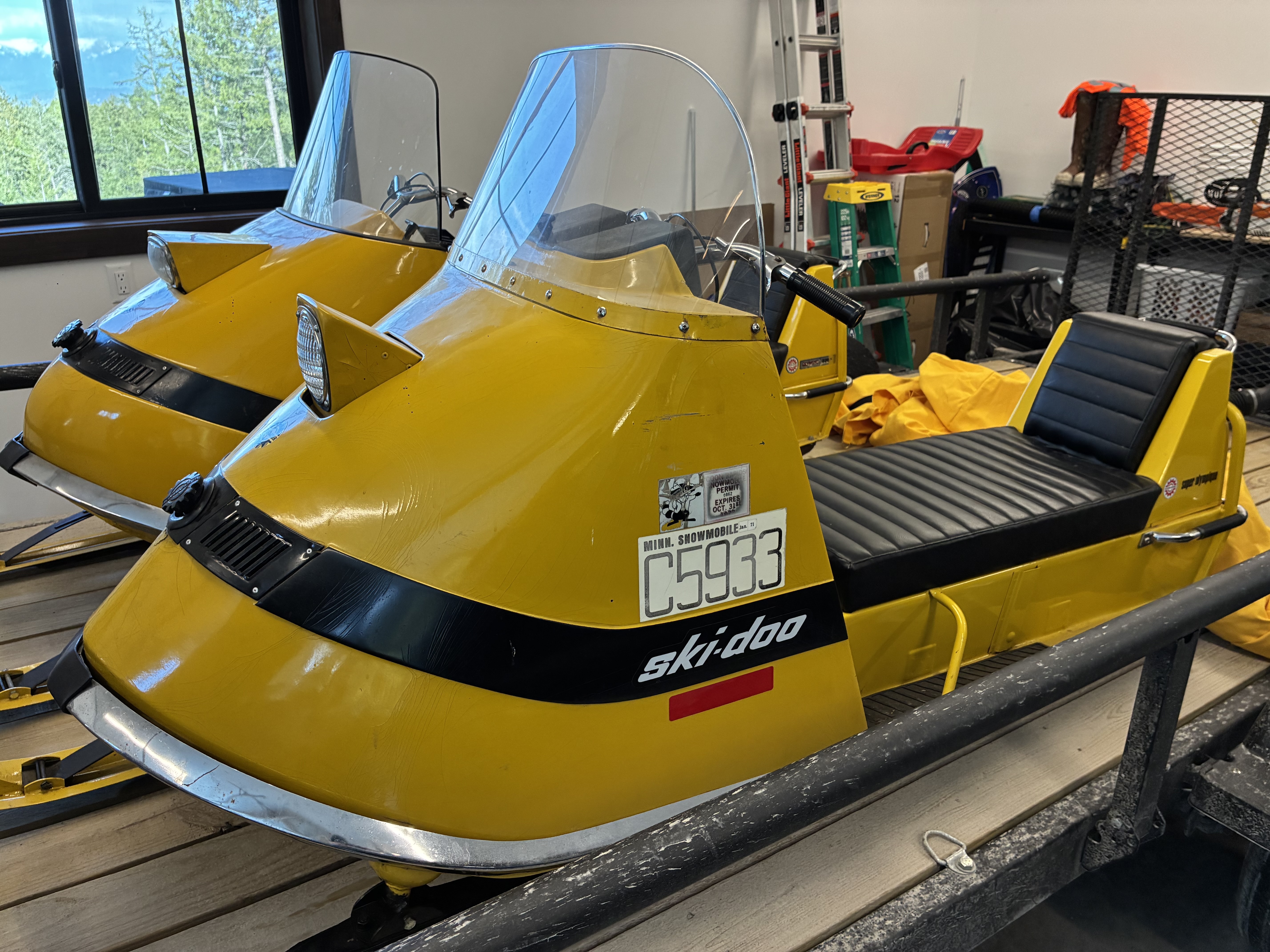 Yellow Used Ski-Doo For Sale - Ski-Doo Snowmobiles - Snowmobile Trader